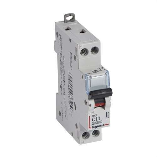 Magnetotèrmic DX3 1P+N 10A Corba C 6/10kA amb referència 407726 de la marca LEGRAND