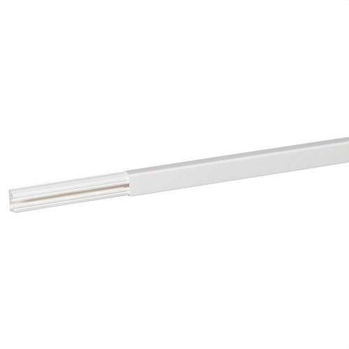 Canaleta adhesiva 20x12,5 mm DLPLUS amb referència 030008 de la marca LEGRAND