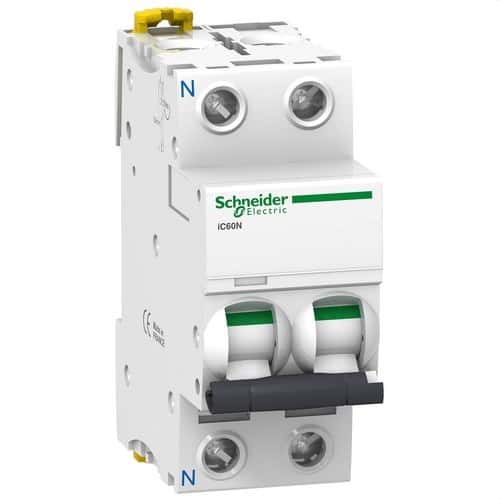 Magnetotérmico IC60N 1P+N 32A Curva C con referencia A9F79632 de la marca SCHNEIDER ELECTRIC