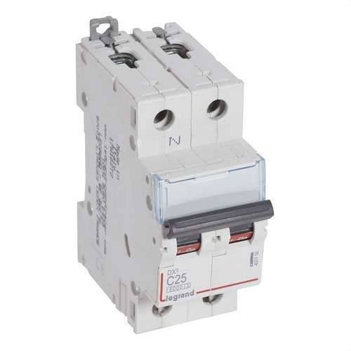 Magnetotèrmic DX3 P+N 25A Corba C 6/10kA amb referència 407758 de la marca LEGRAND