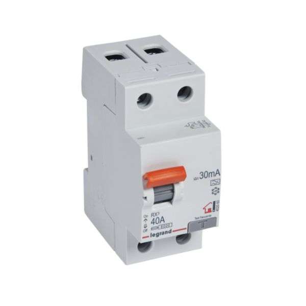 Diferencial RX³ - 2P - 230V~ - 30mA- 40A - Tipus A amb referència 402060 de la marca LEGRAND
