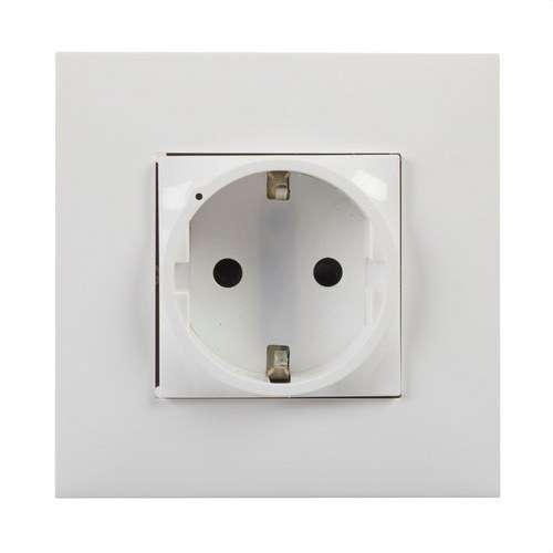 presa de corrent schuko connectada blanc Valena Next with Netatmo amb referència 741811 de la marca LEGRAND