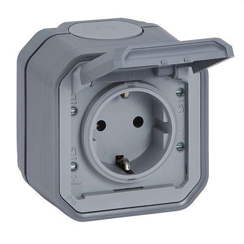 Base de corrent monobloc de superfície Plexo IP55 amb bornes amb cargols gris amb referència 069733L de la marca LEGRAND