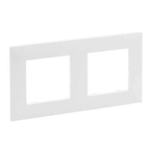 Marc embellidor de 2 elements blanc mat Niloé Step amb referència 864172 de la marca LEGRAND
