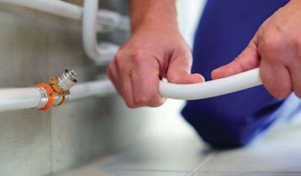 Tub PEX i accessoris