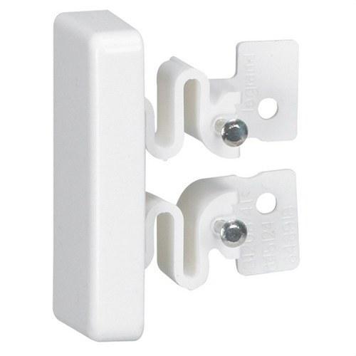 Tapa final 32x20mm DLPLUS con referencia 031209 de la marca LEGRAND