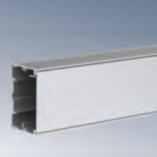 Minicanal de aluminio 65x40mm de 1 compartimento con referencia TM21061/8 de la marca SIMON