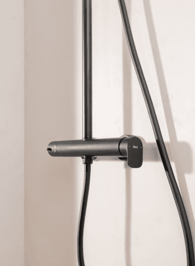 Columna de dutxa monocomandament negre mat Roca Plus Round amb referència A5A9A6ENB0 de la marca ROCA