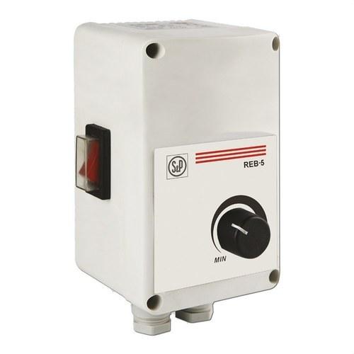 Regulador electrònic Soler & Palau REB-5 220-240V amb referència 5401302400 de la marca SOLER & PALAU