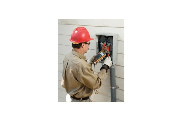 Multímetro digital Fluke 113 con referencia 3088053 de la marca FLUKE