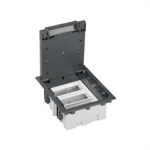 Caja de suelo regulable para 6 elementos en instalación de suelo de pavimento gris Simon 500 Cima con referencia 52050003-035 de la marca SIMON