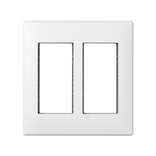 Marco para pared de empotrar y bastidor para 2 elementos dobles blanco Simon 500 Cima con referencia 51010102-030 de la marca SIMON